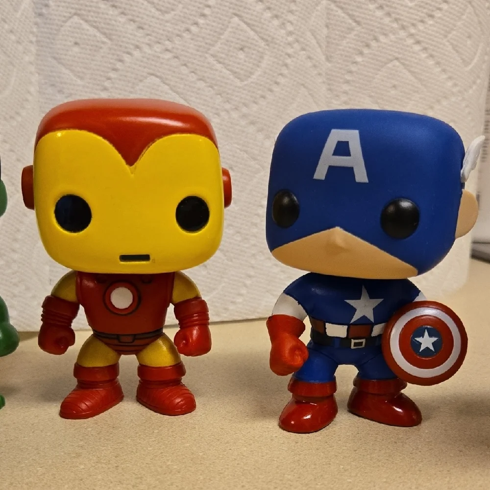Funko Pop Superhero Villian Bundle Of 5 Iron Man Hulk Captain America